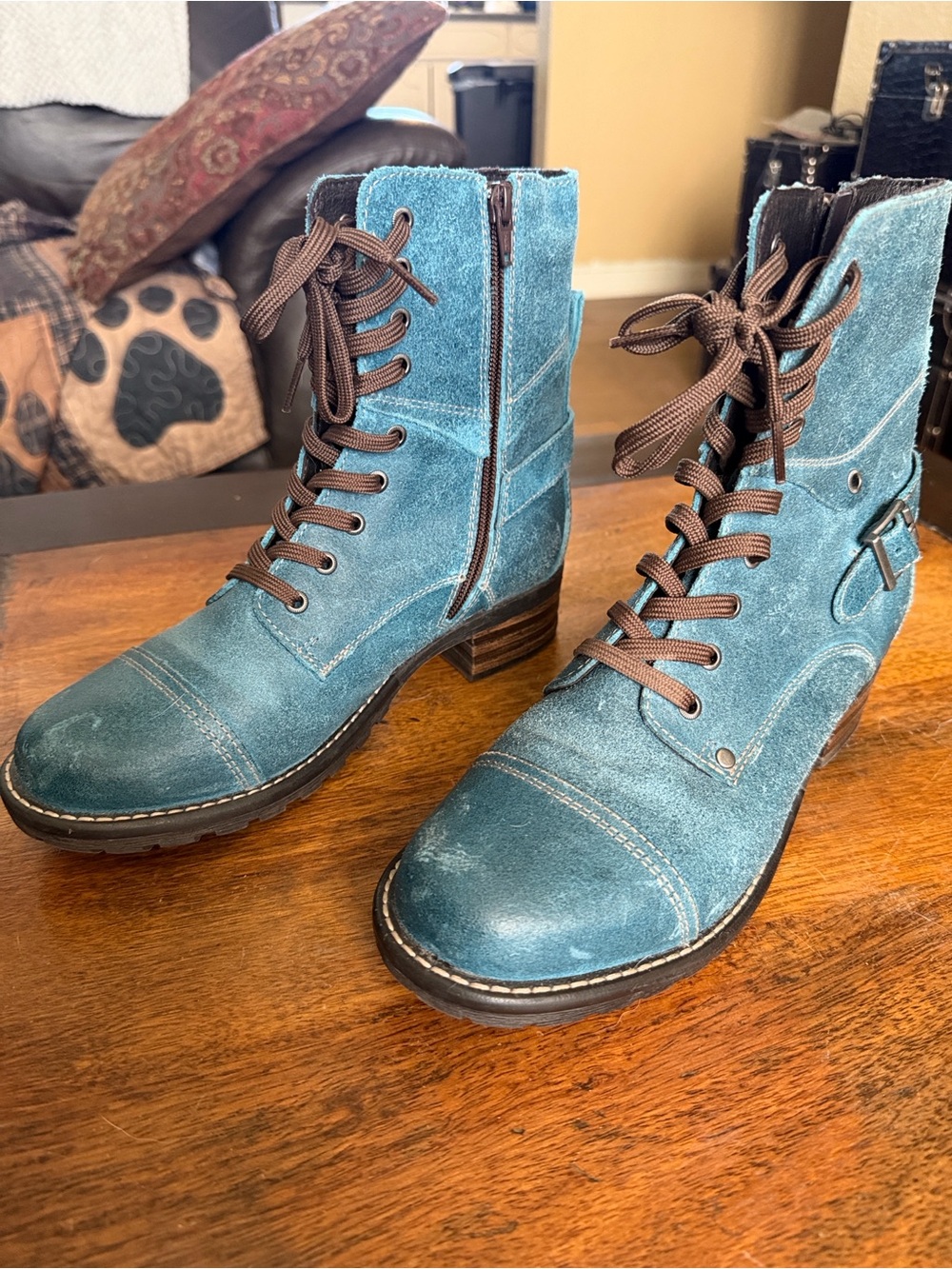 Taos Teal distressed leather ankle boots size 40 EU EUC - Picture 5 of 13